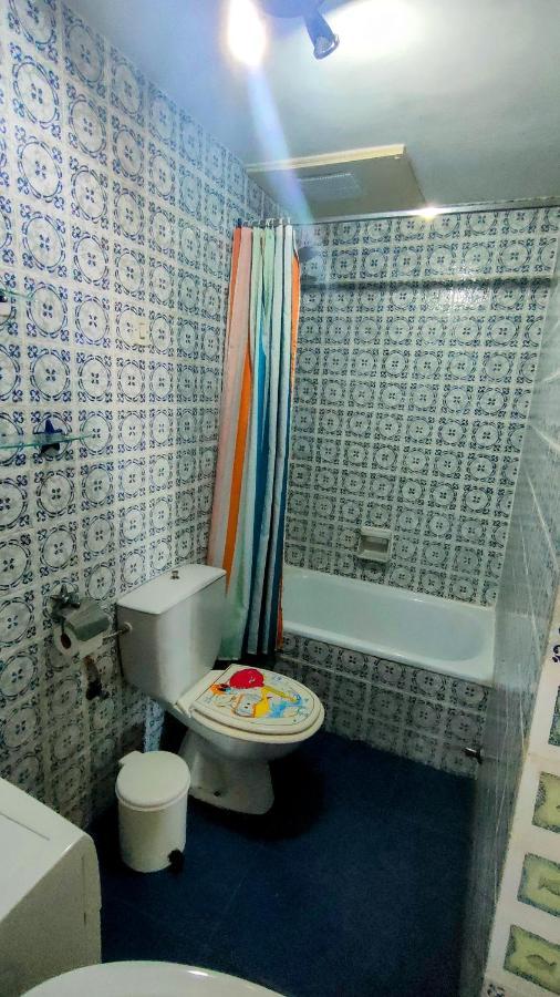 Summer Breeze Apartment Емпуриабрава Екстериор снимка